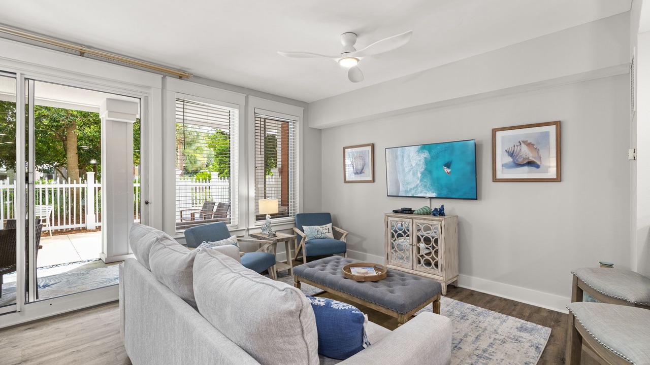 Photo of Bedroom in Baytowne Wharf