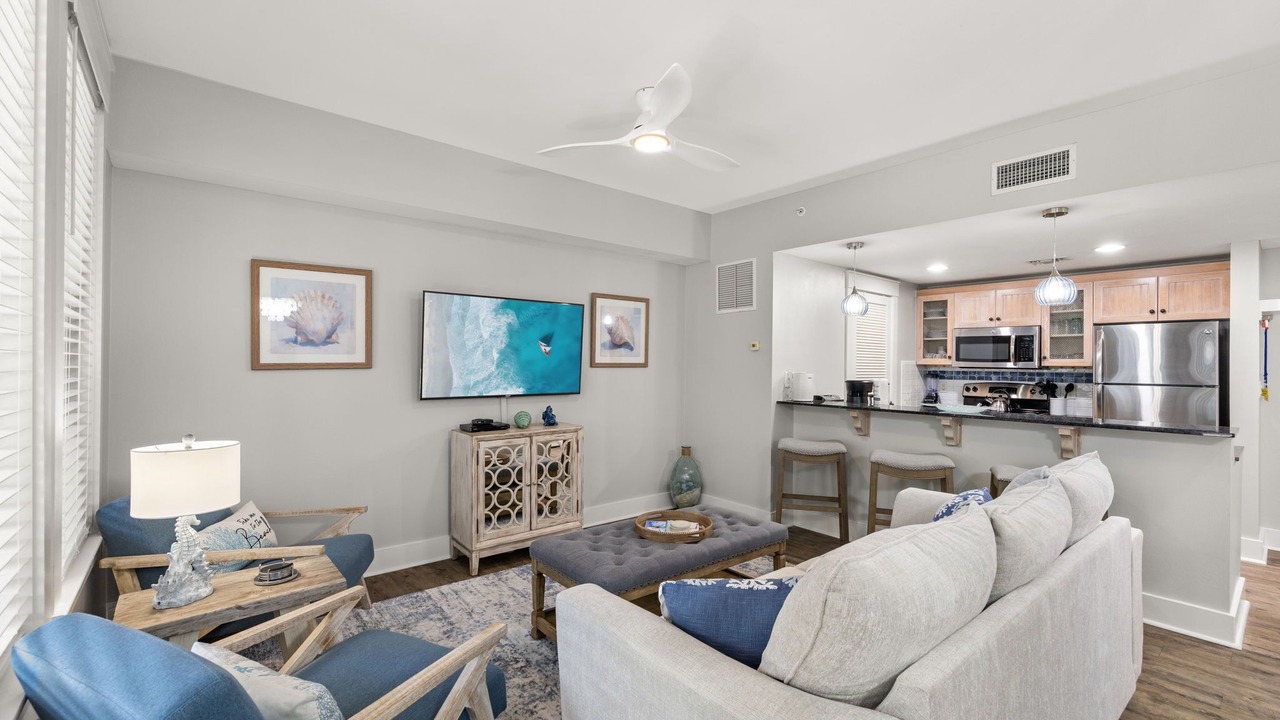 Photo of Bedroom in Baytowne Wharf