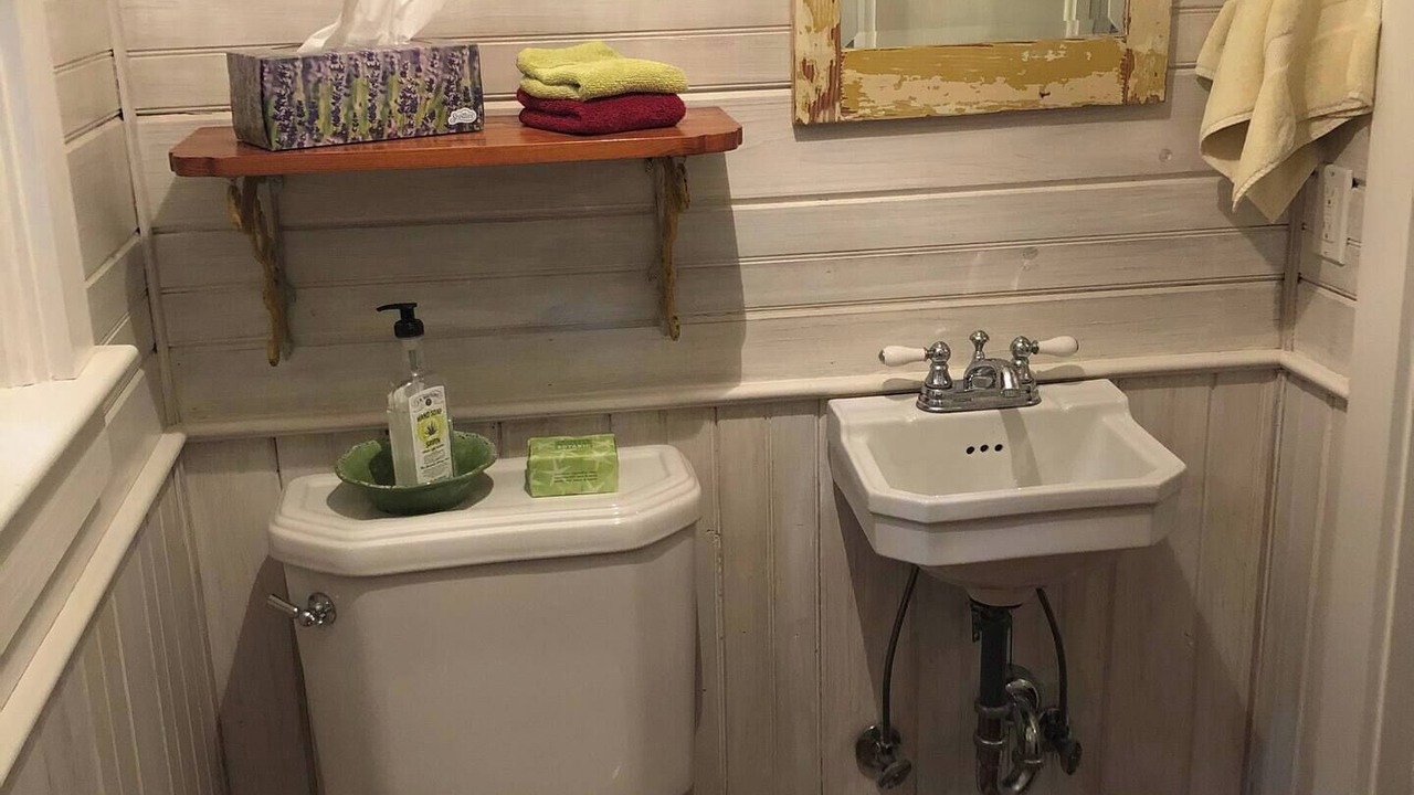 Photo of Bathroom in Lincolnville