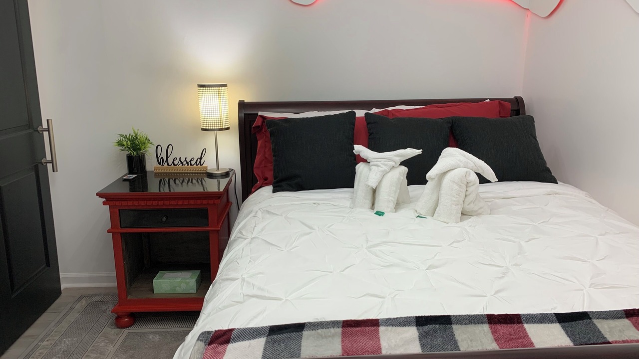 Photo of Bedroom in Tuscaloosa