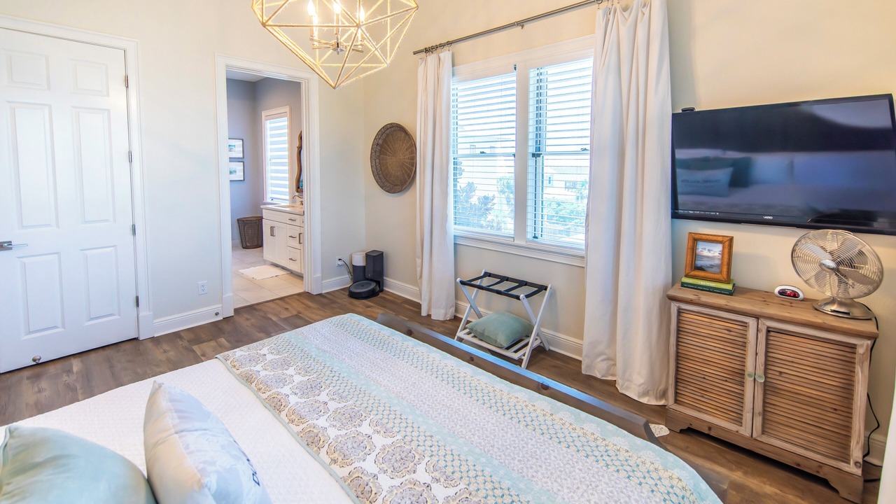 Photo of Bedroom in Dune Allen Beach