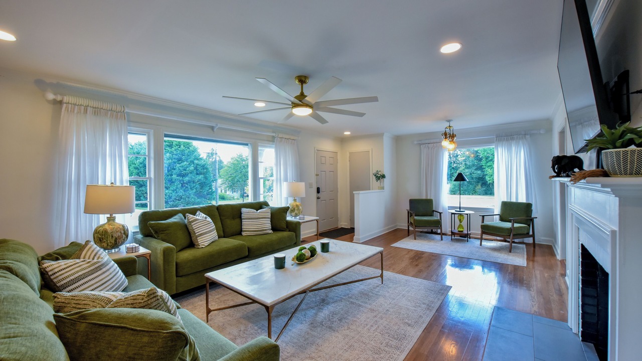 Photo of Livingroom in Tuscaloosa