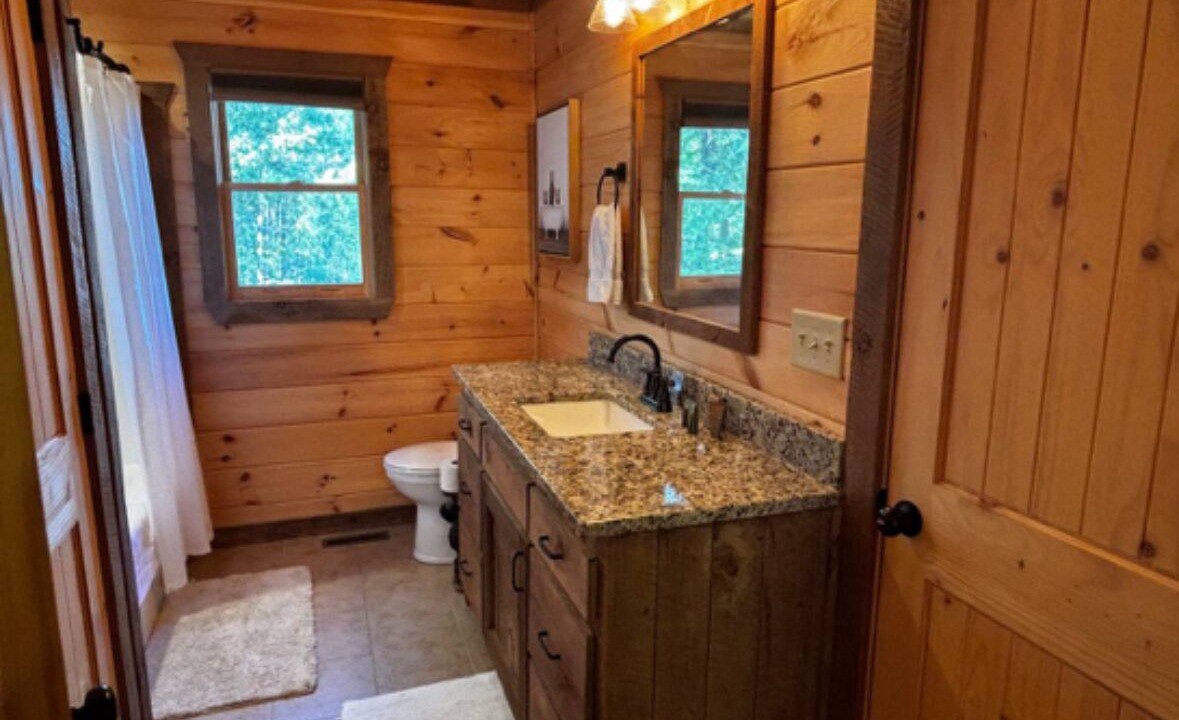 Photo of Bathroom in Blue Ridge