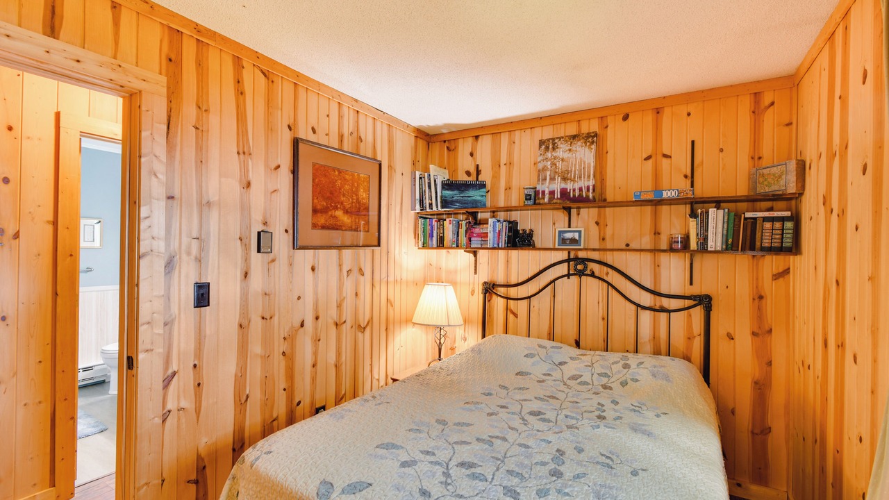 Photo of Bedroom in Kalkaska