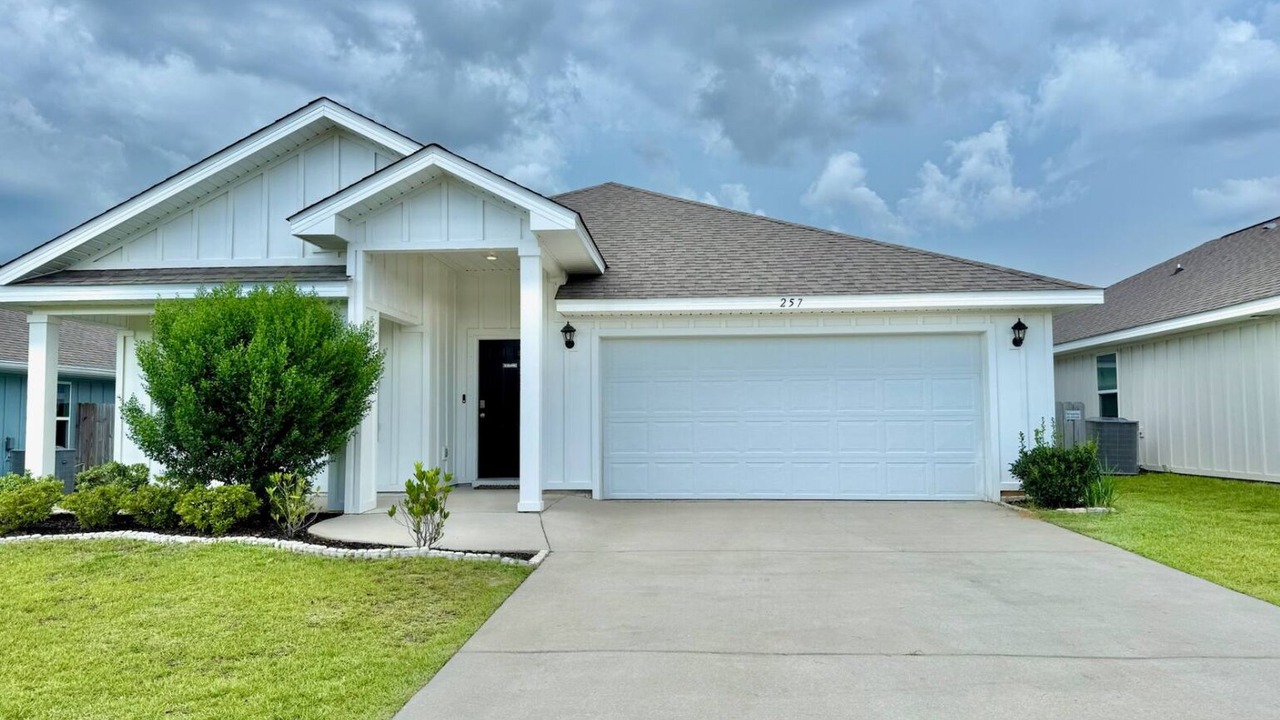 Photo of Outdoor in Foley