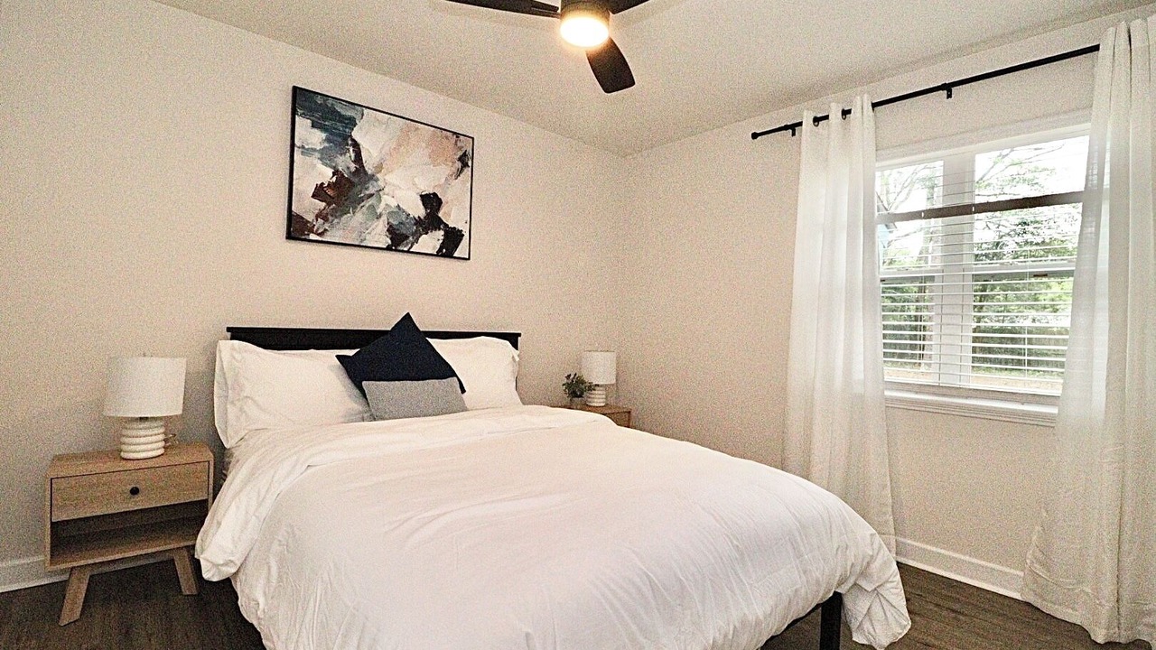 Photo of Bedroom in Valdosta