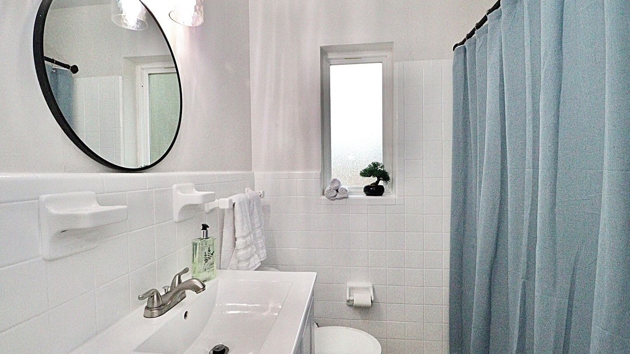 Photo of Bathroom in Valdosta