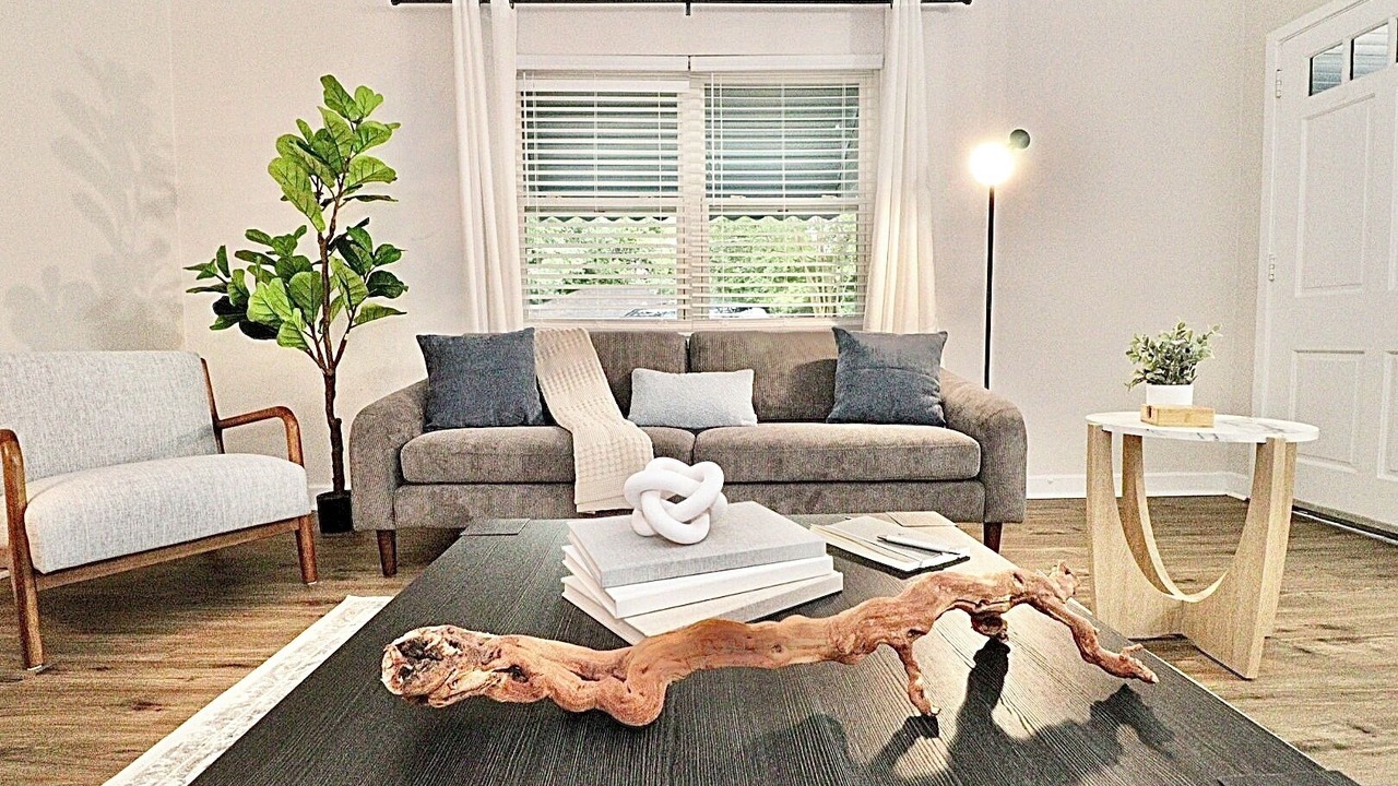 Photo of Livingroom in Valdosta