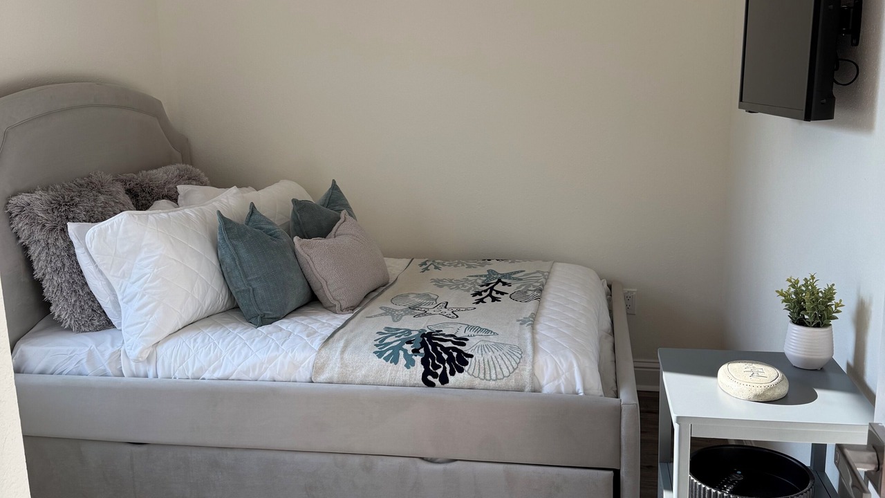 Photo of Bedroom in Gulfport