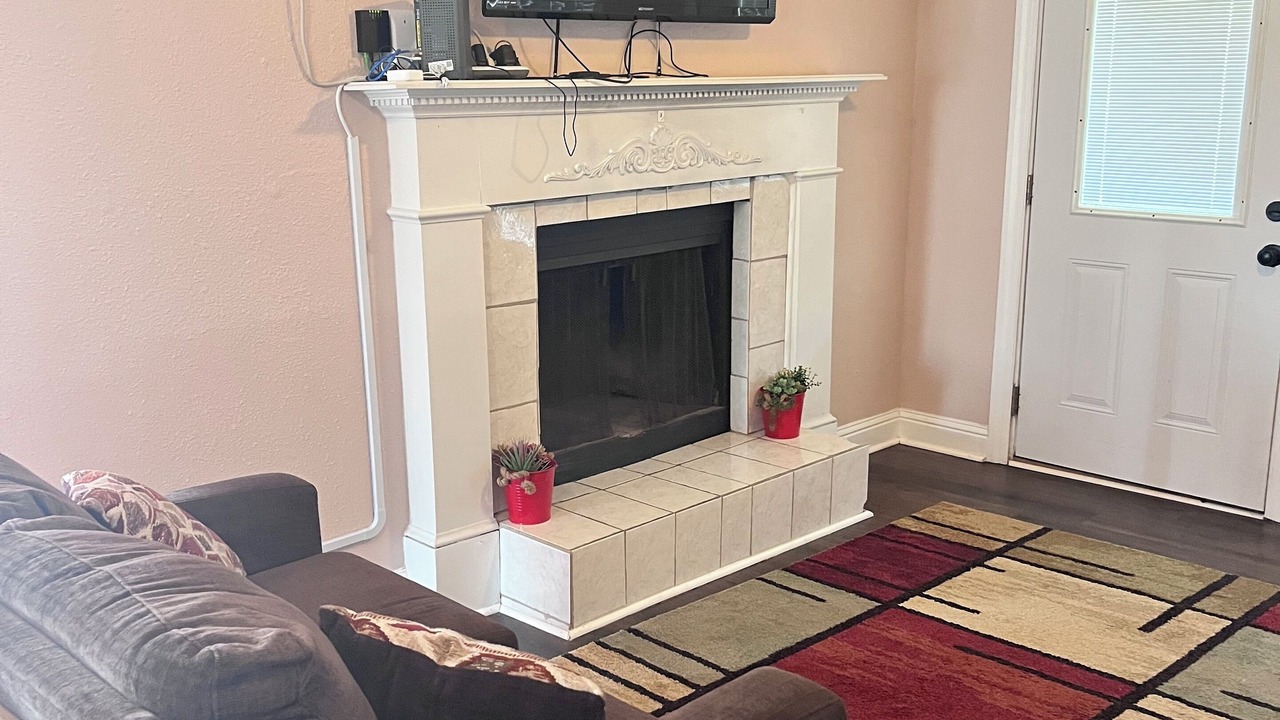 Photo of Livingroom in Shoreline Park