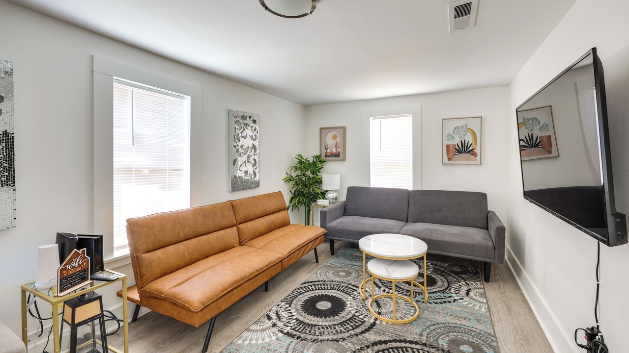 Photo of Livingroom in Bessemer