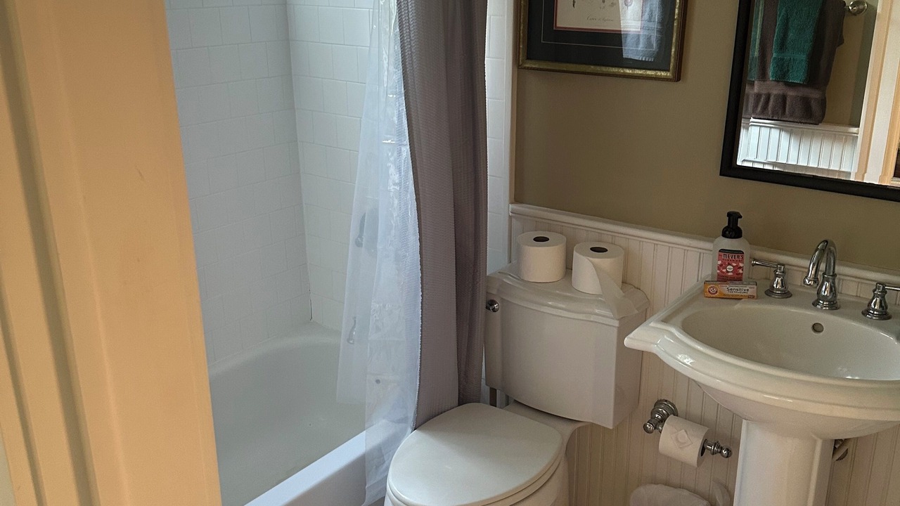 Photo of Bathroom in Natchez