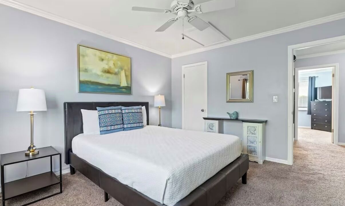 Photo of Bedroom in Butler Beach