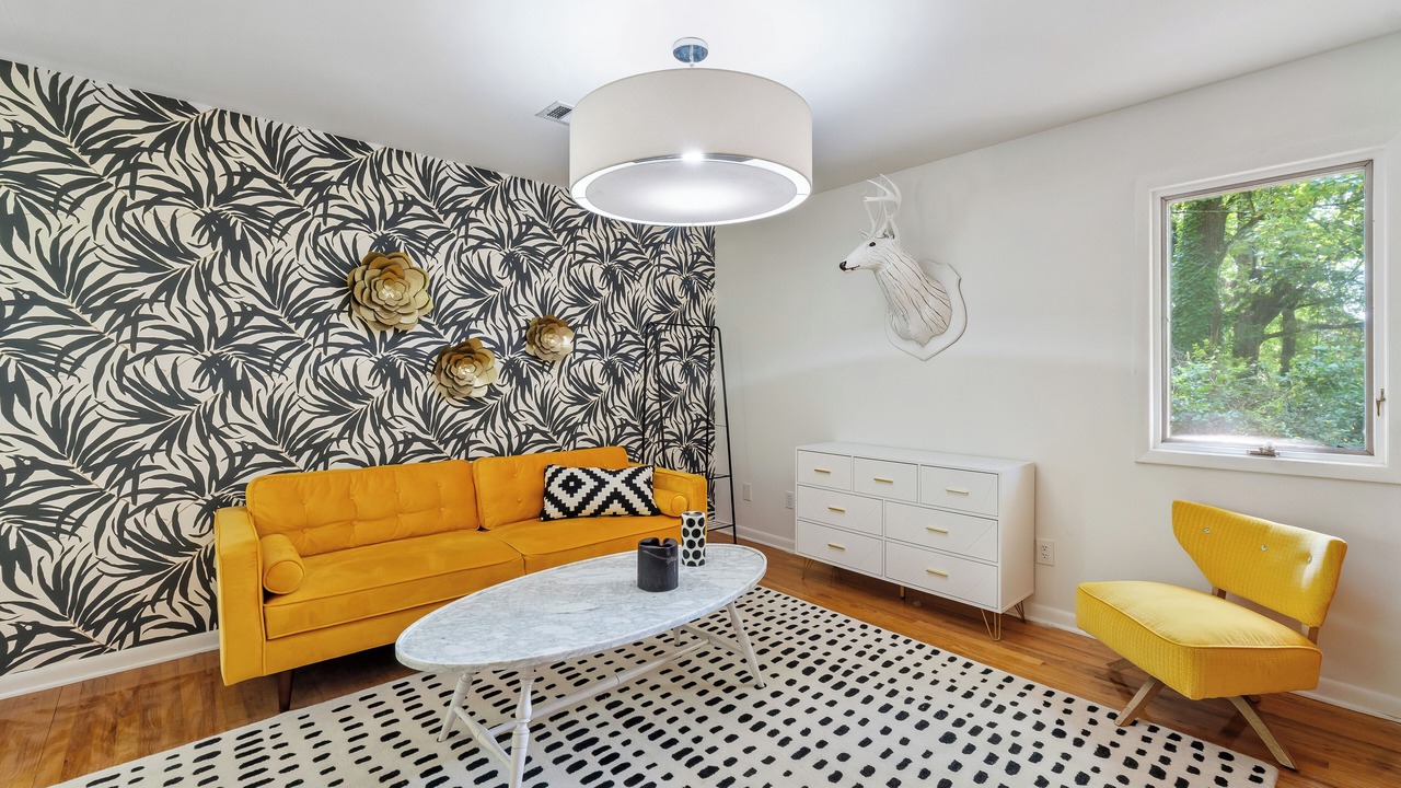 Photo of Livingroom in Auburn