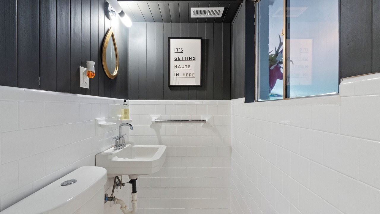 Photo of Bathroom in Auburn
