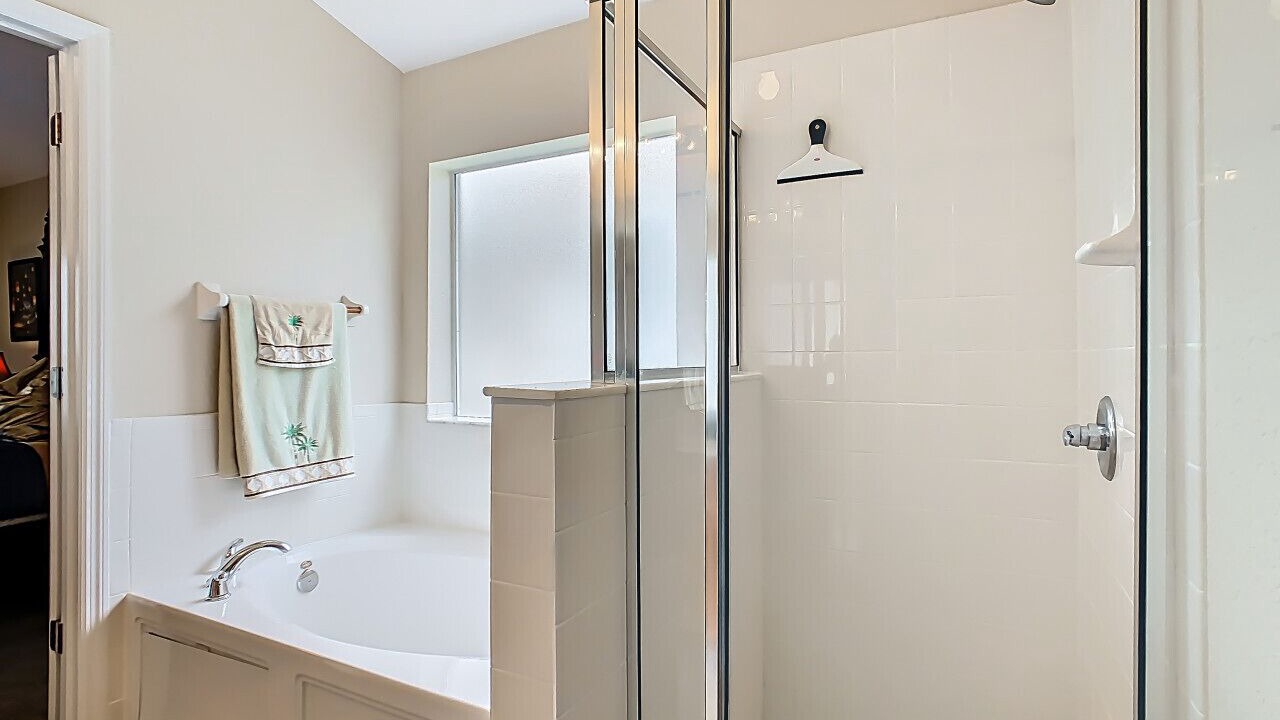 Photo of Bathroom in Davenport