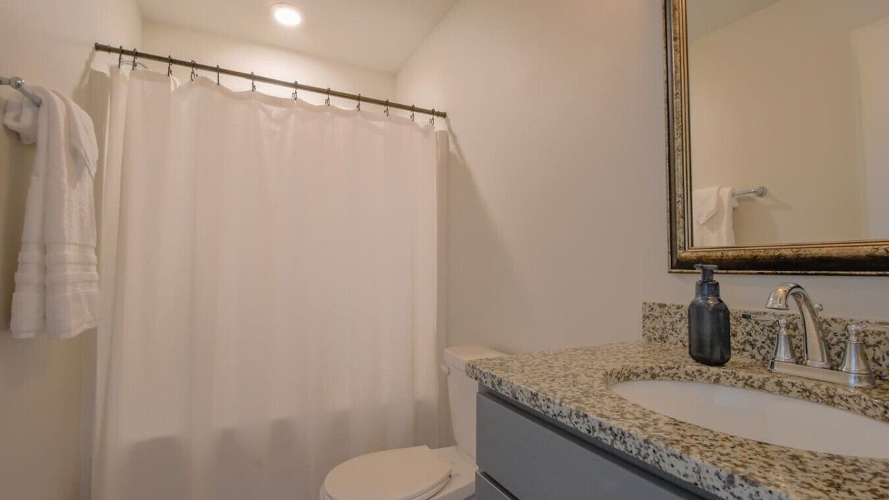 Photo of Bathroom in Pickwood