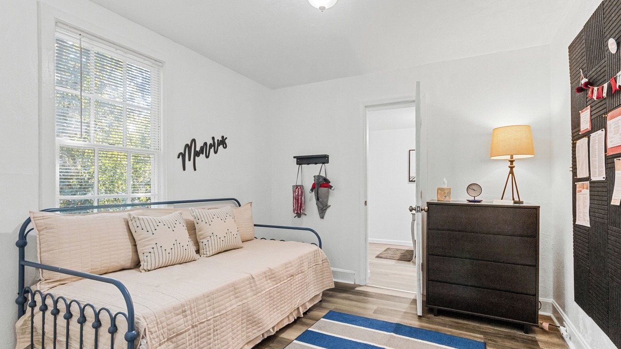 Photo of Bedroom in Tuscaloosa