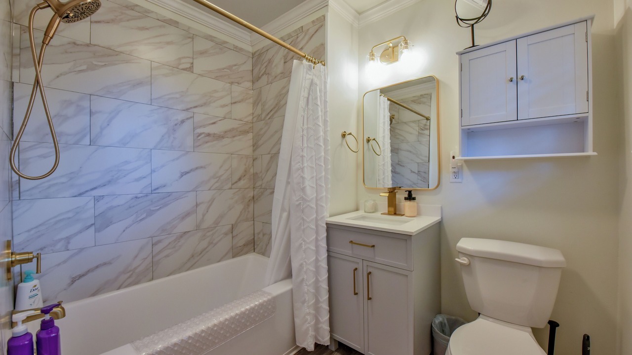 Photo of Bathroom in Tuscaloosa