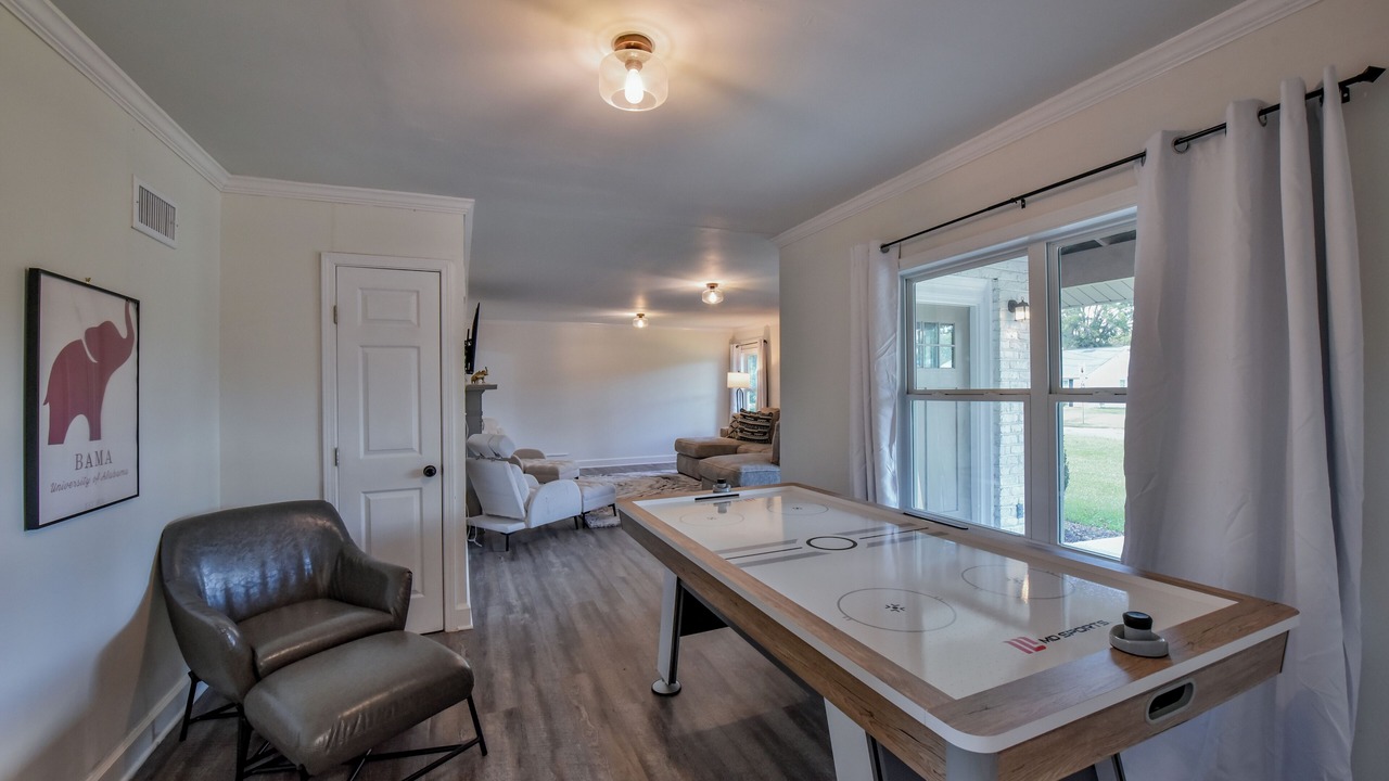 Photo of Livingroom in Tuscaloosa