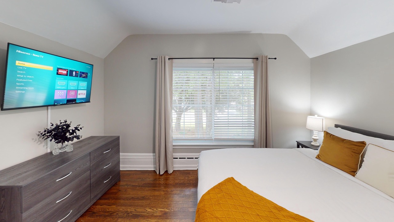 Photo of Bedroom in Atlanta
