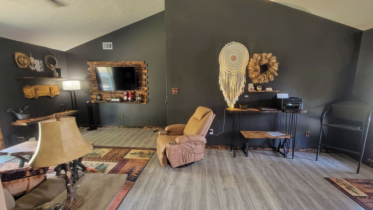 Photo of Livingroom in Richmond Hill