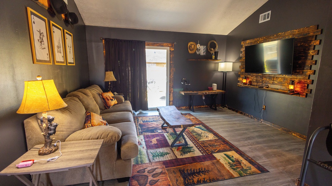 Photo of Livingroom in Richmond Hill