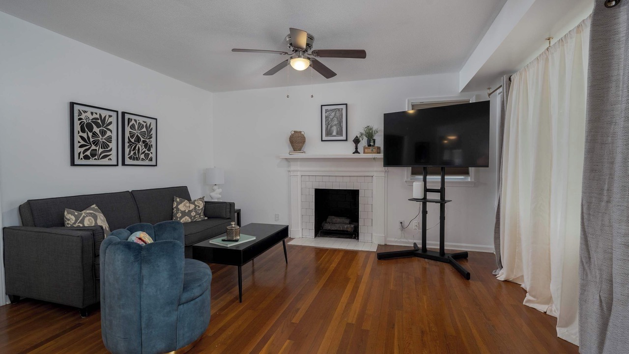 Photo of Livingroom in Tuscaloosa