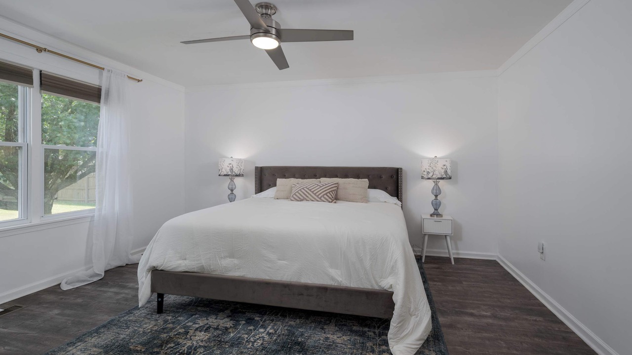 Photo of Bedroom in Tuscaloosa