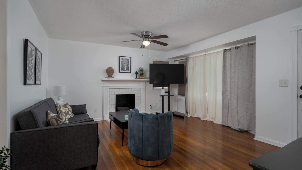 Photo of Livingroom in Tuscaloosa