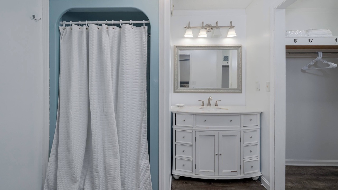 Photo of Bathroom in Tuscaloosa