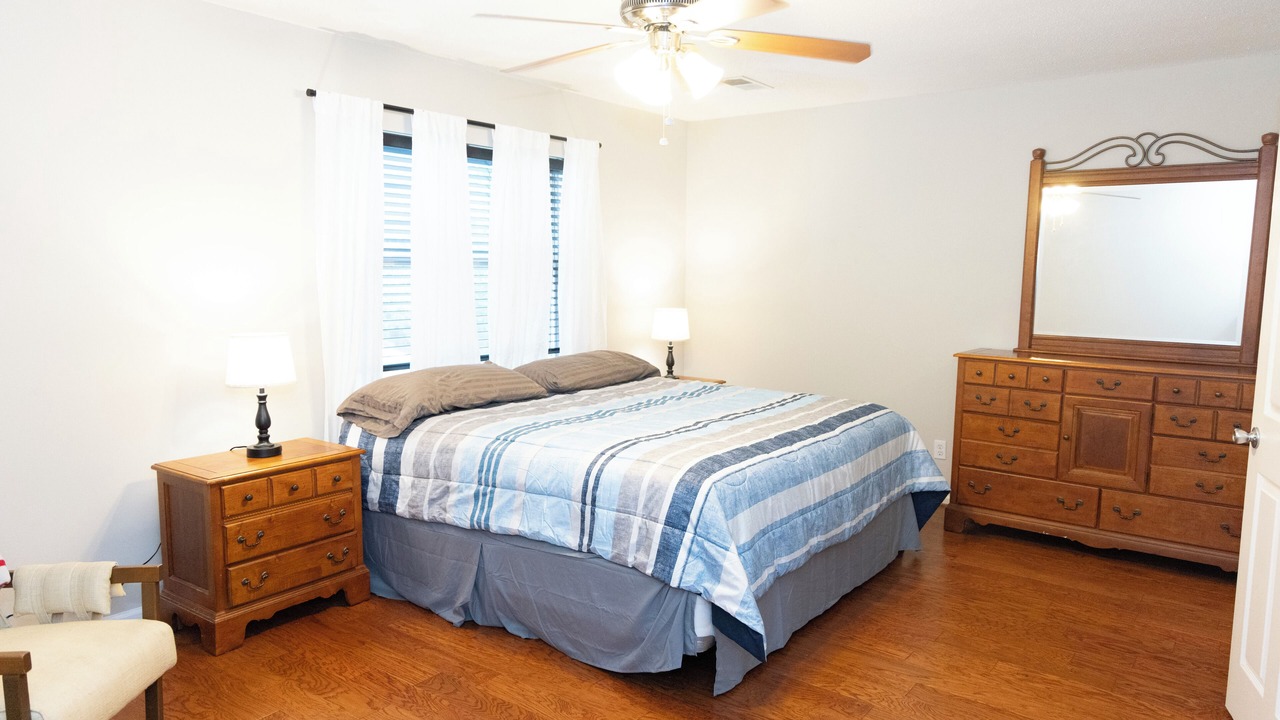 Photo of Bedroom in Tuscaloosa