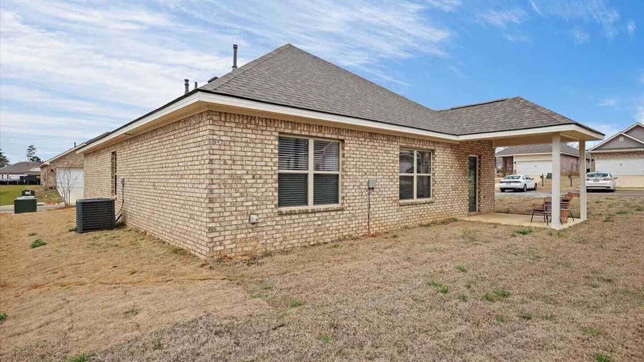 Photo of Outdoor in Pearl