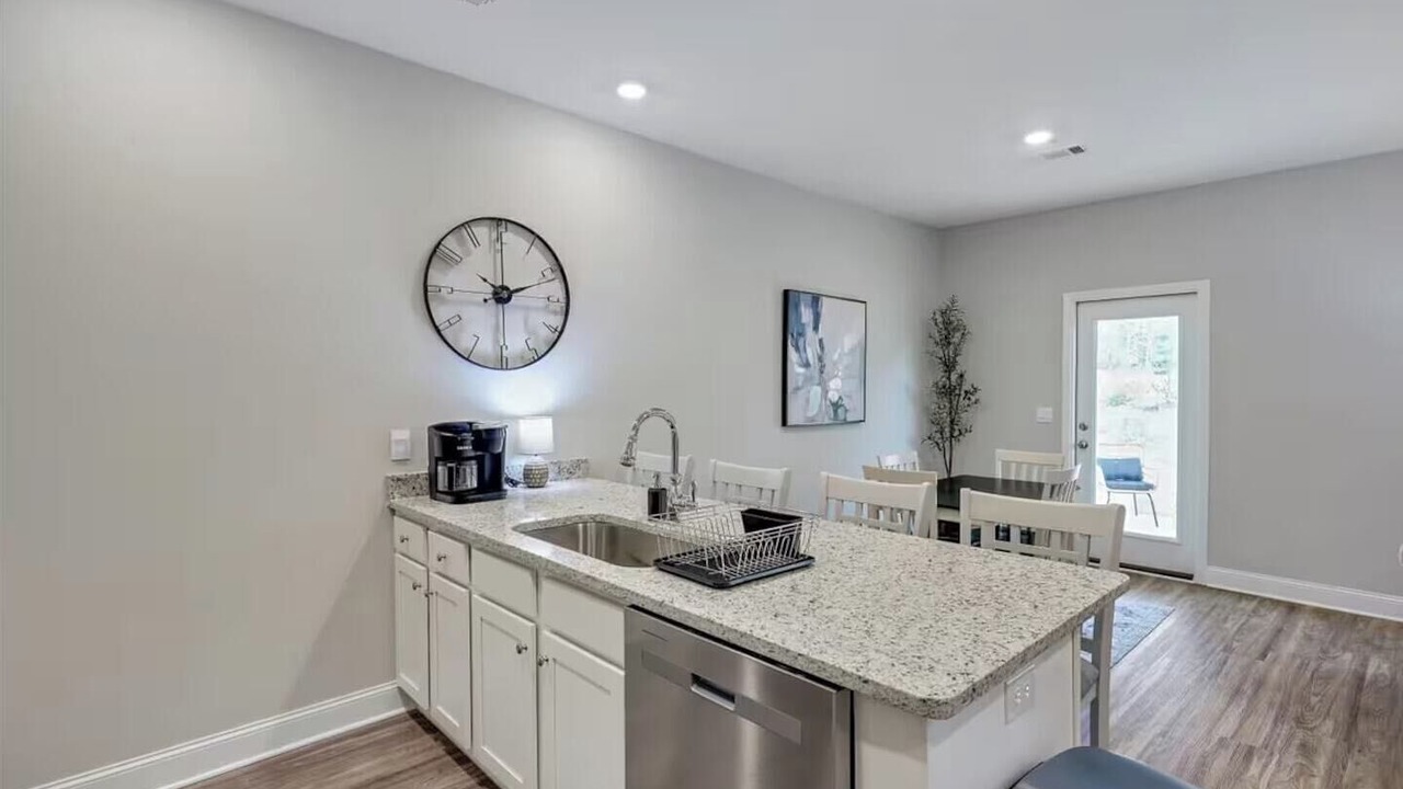 Photo of Kitchen in Pearl