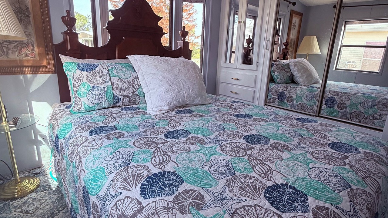Photo of Bedroom in Deer Creek