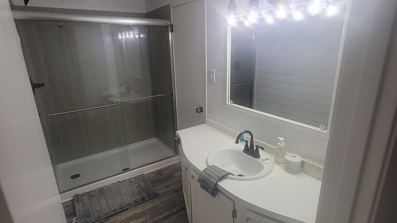 Photo of Bathroom in Elberta