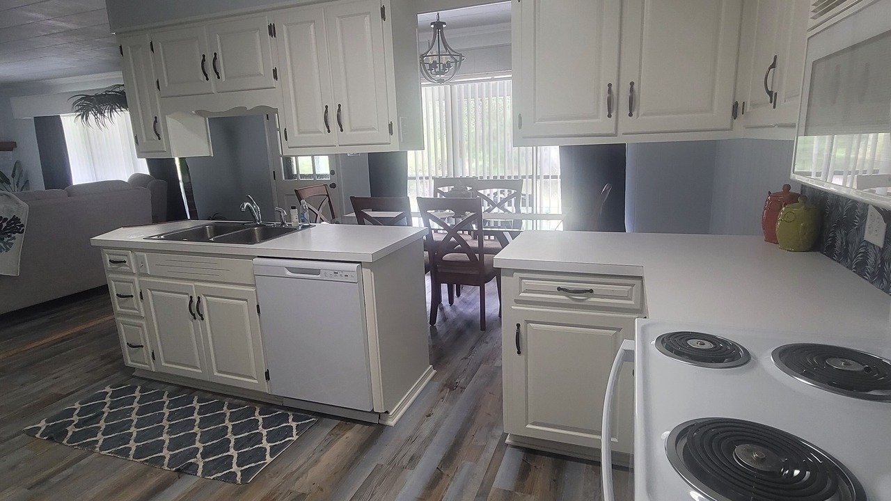 Photo of Kitchen in Elberta