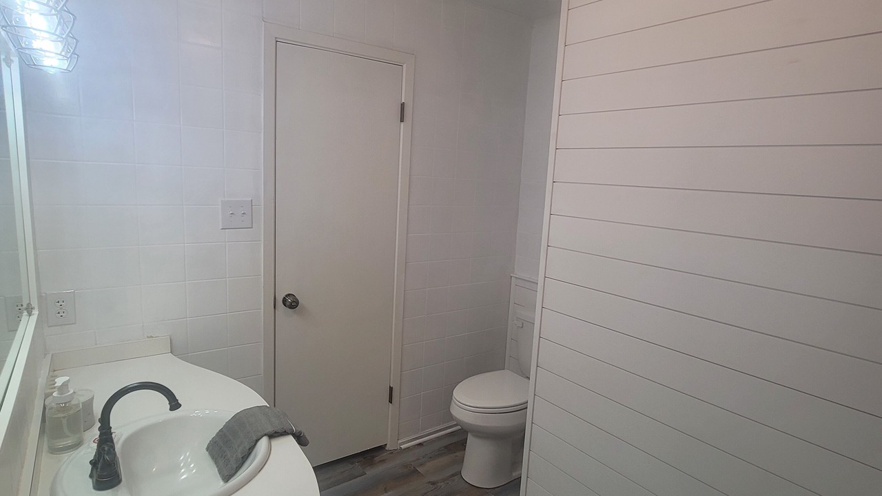 Photo of Bathroom in Elberta