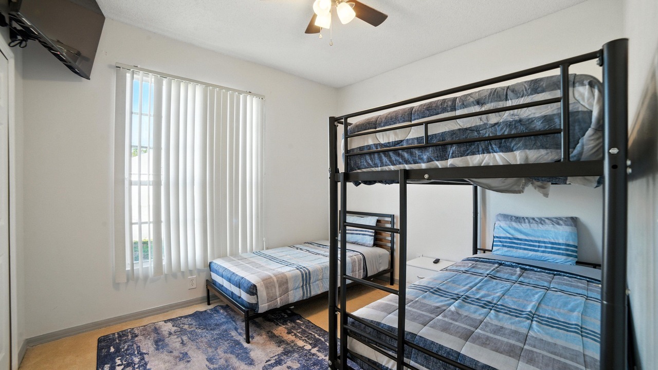 Photo of Bedroom in Sunset Ridge