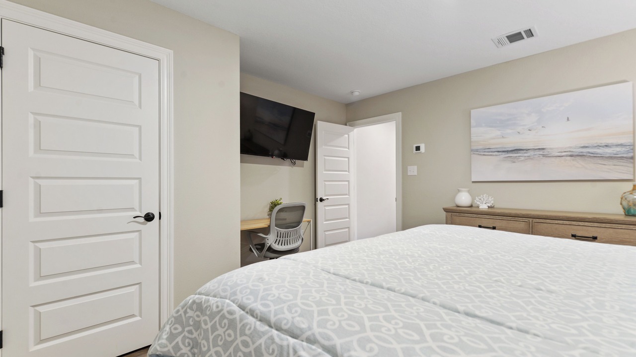 Photo of Bedroom in Gulf Hills