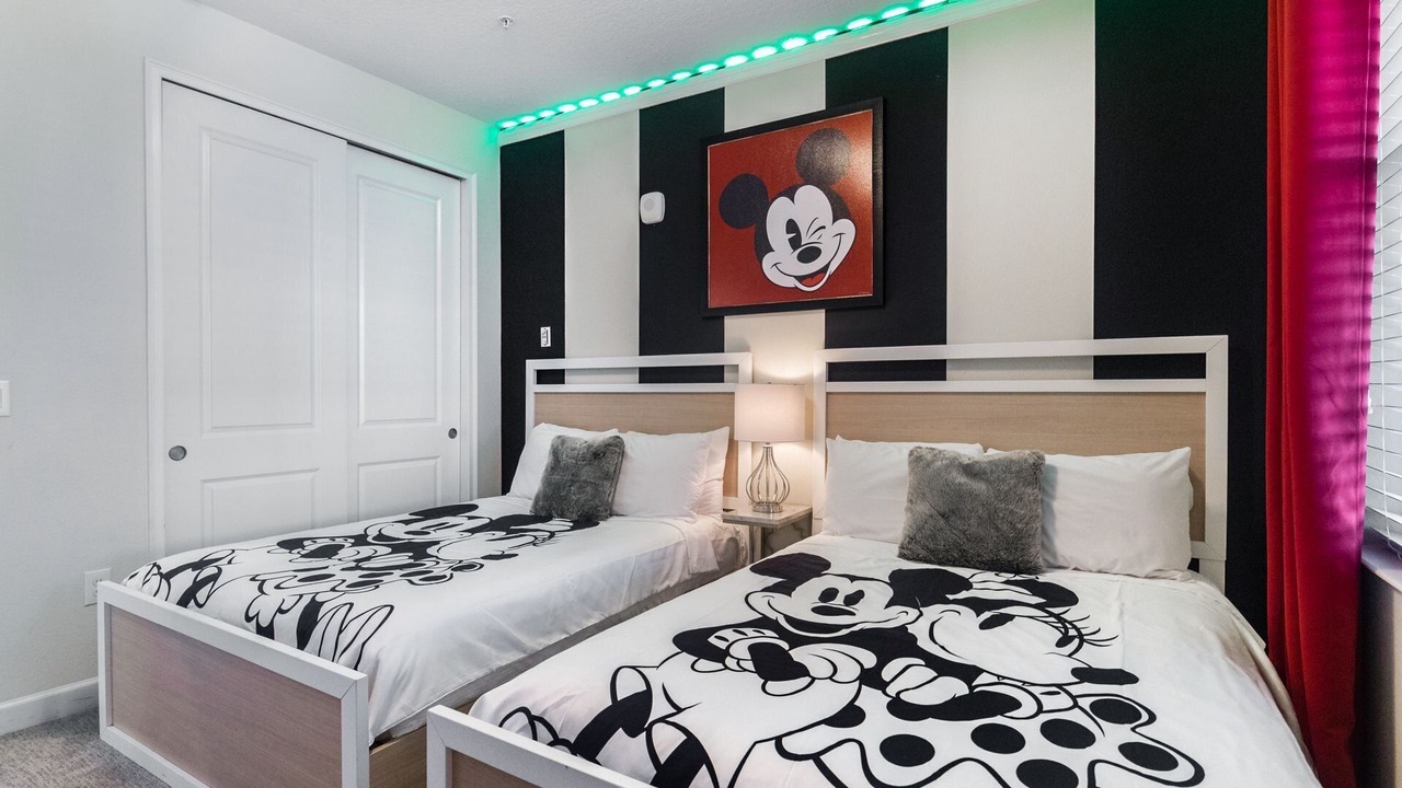 Photo of Bedroom in Bay Lake