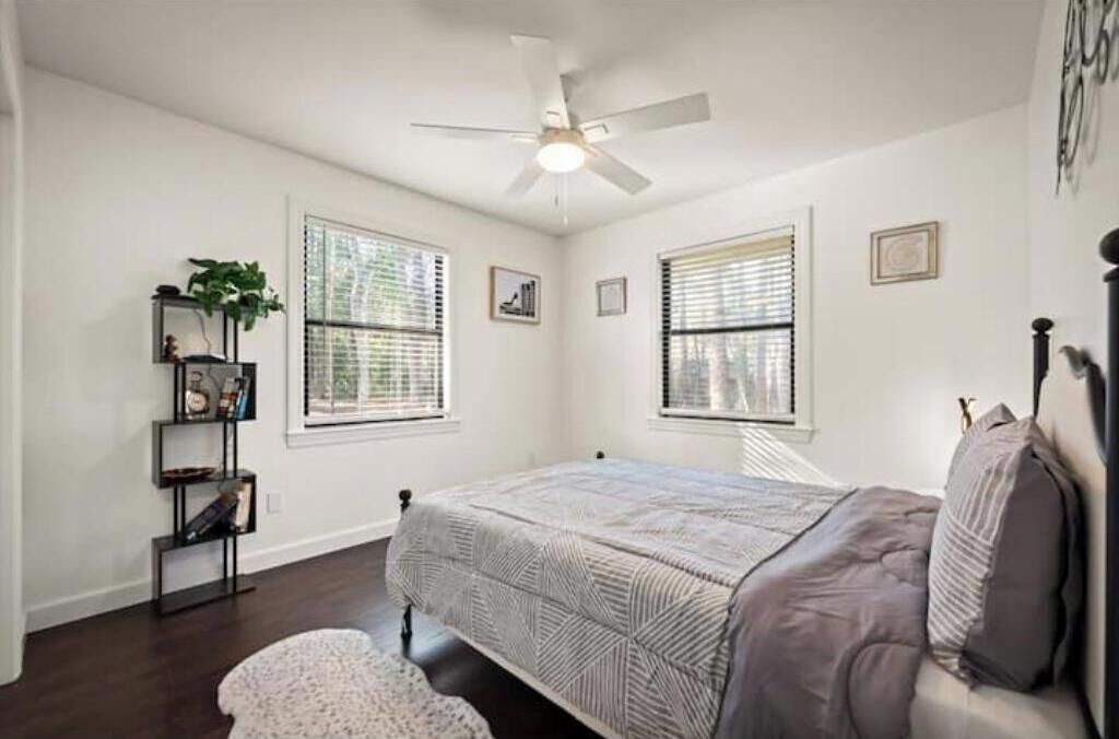 Photo of Bedroom in Englewood