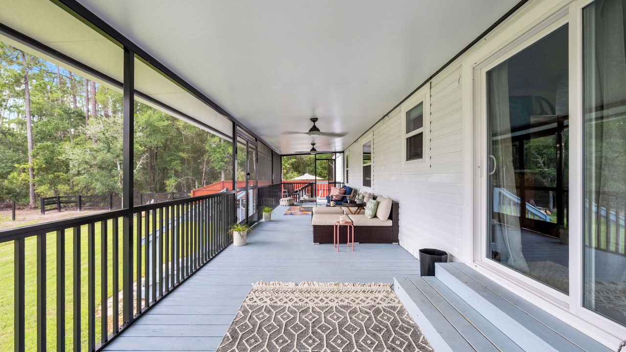 Photo of Patio Balcony in Interlachen