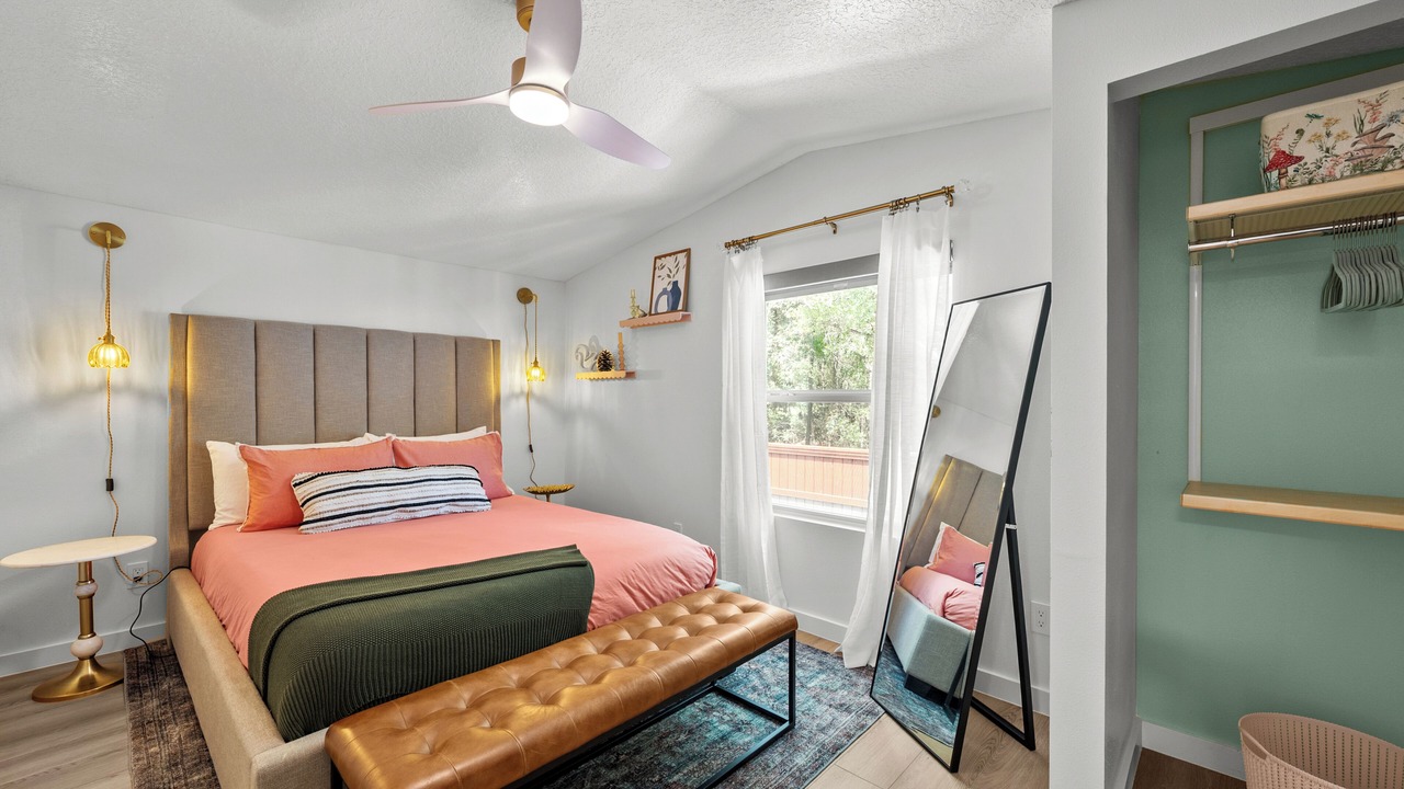 Photo of Bedroom in Interlachen