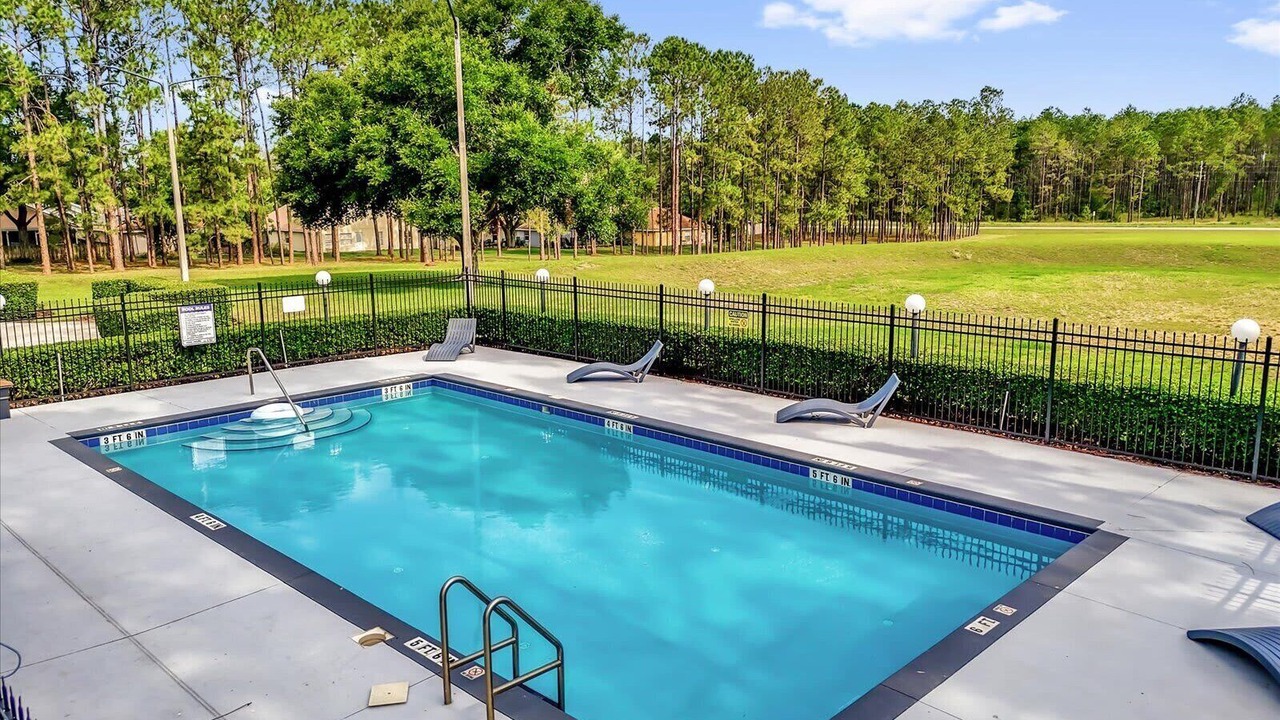 Photo of Outdoor in Florida Pines