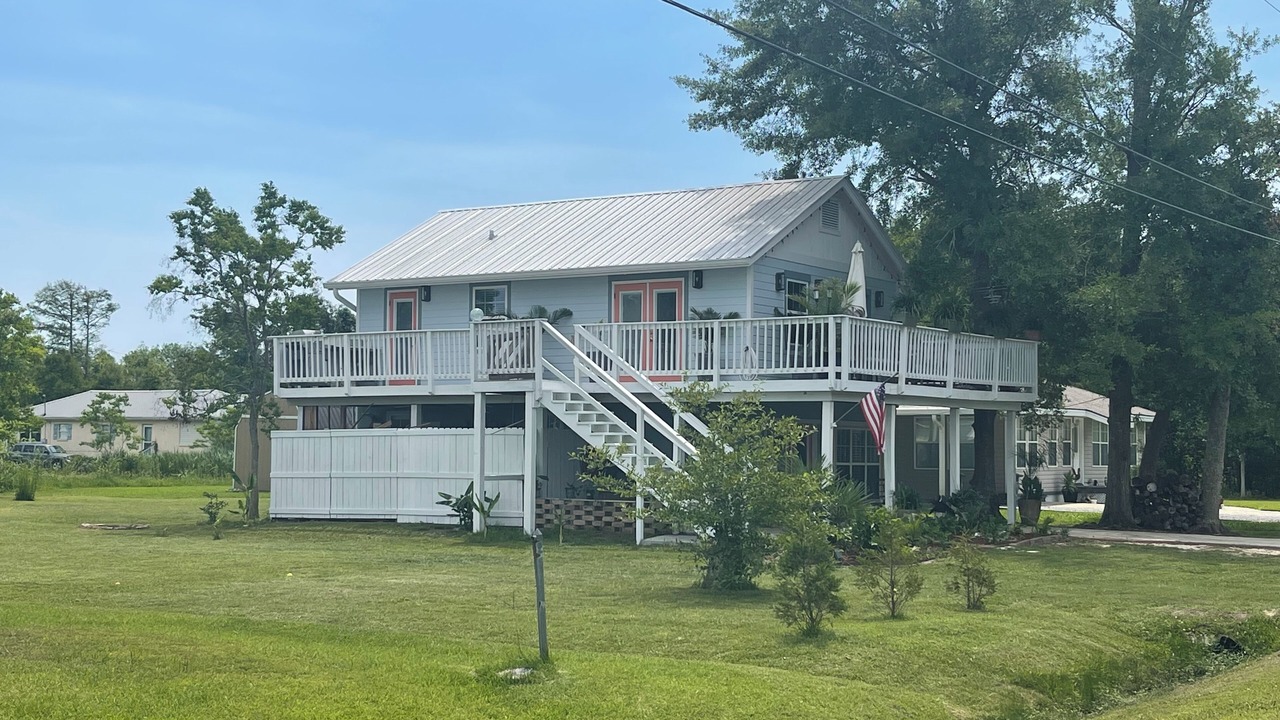 Photo of Outdoor in Waveland