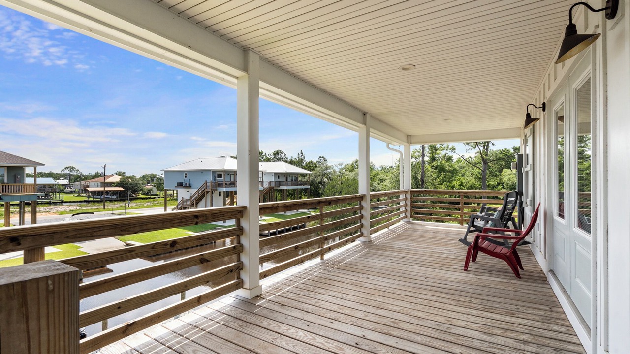 Photo of Patio Balcony in Shoreline Park