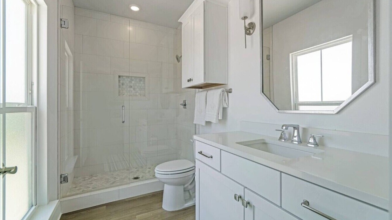 Photo of Bathroom in Ono Island