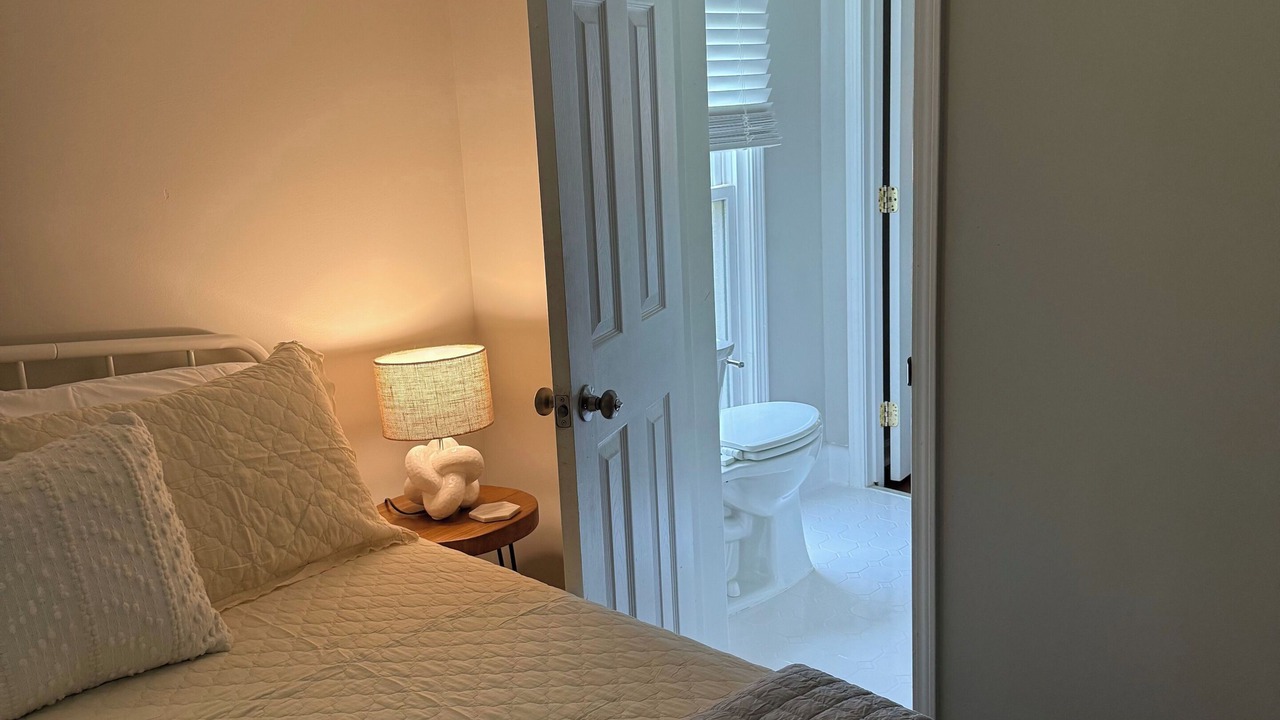 Photo of Bedroom in Northport