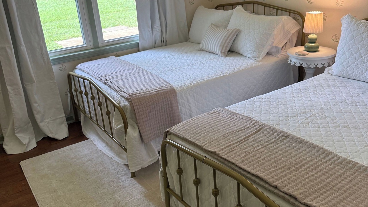 Photo of Bedroom in Northport